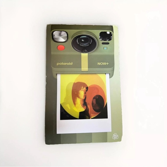 Polaroid Instant Camera Gen 2 - Picture 2 of 5